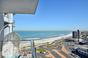 Horizon Bay 705 Sea View Apartment